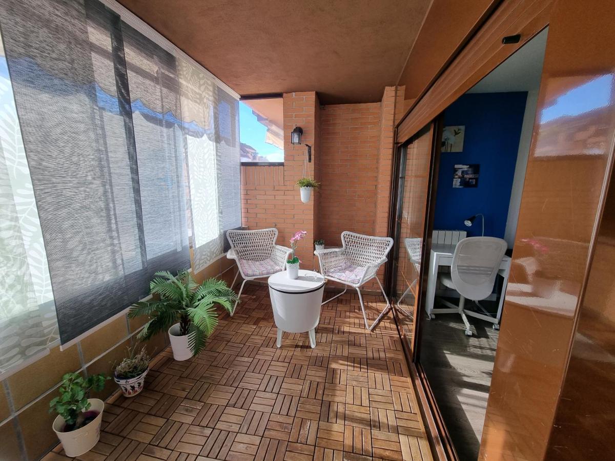 Apartamento Las Rozas Village Exterior foto